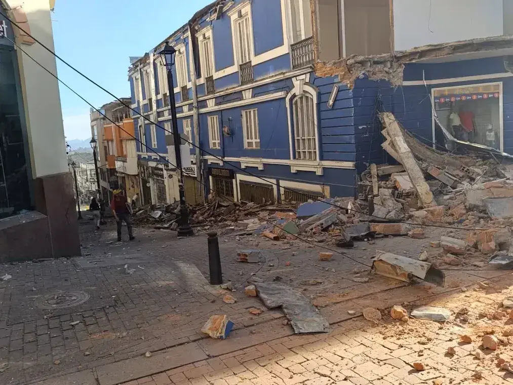 Terremoto de 7,4 en Colombia: hay heridos, daños graves y al menos 20 estructuras colapsadas en Cali