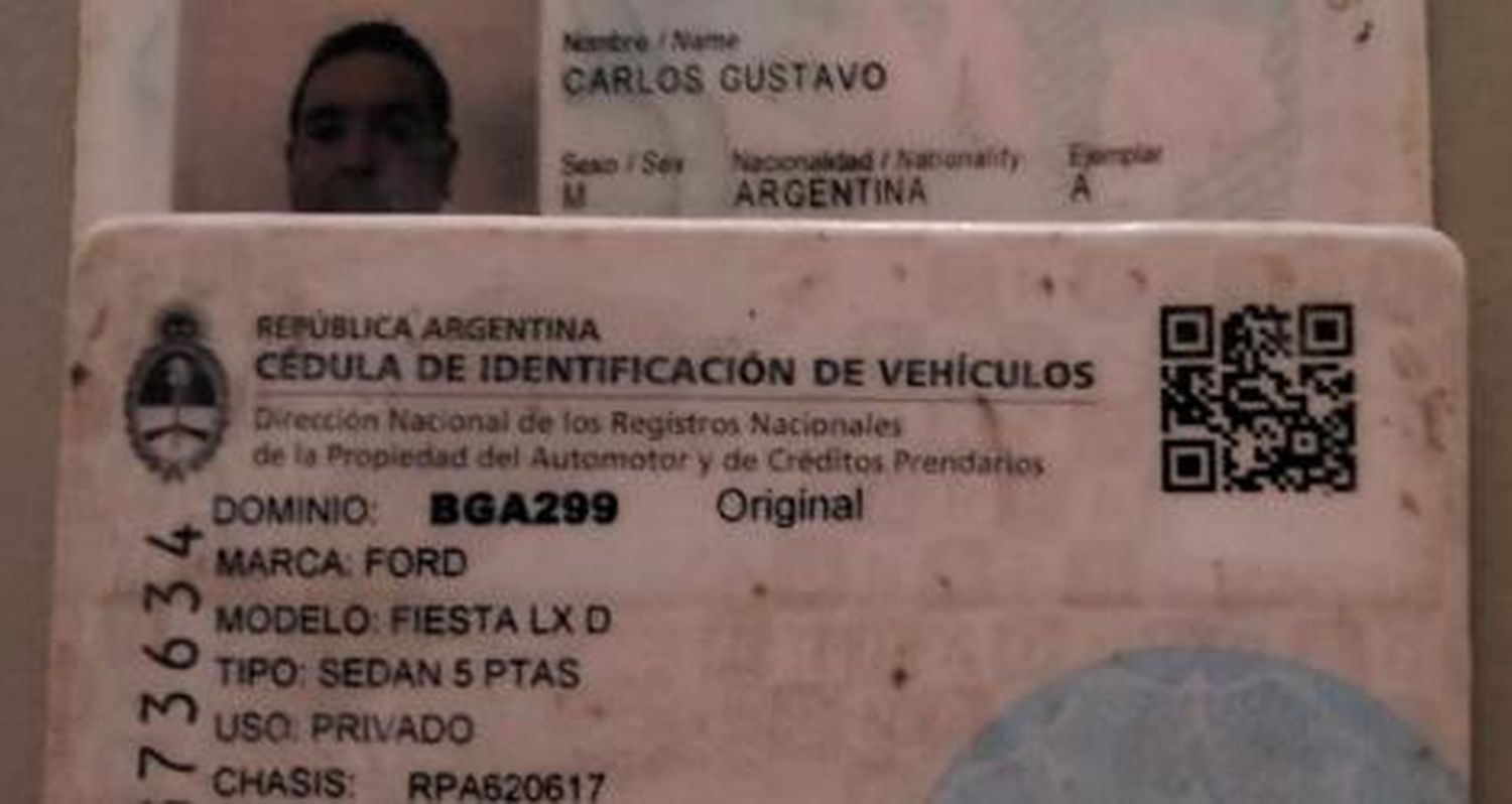 Los documentos de Carlos y Lucrecia #solucionado