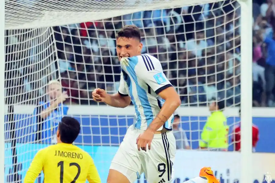 La Selección Sub 20 ganó y clasificó a octavos