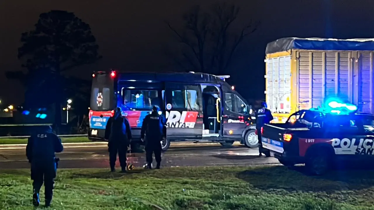 Tragedia en Ruta 34: un hombre murió tras ser atropellado por un camión