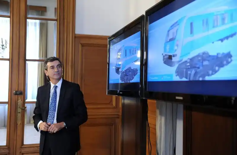 Randazzo presentó el prototipo de trenes para las líneas Mitre y Sarmiento