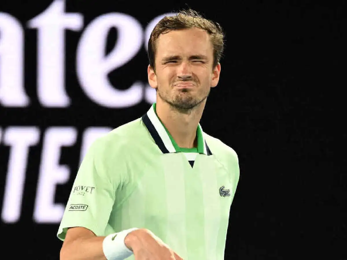 Medvedev pasa a los octavos del Abierto de Australia