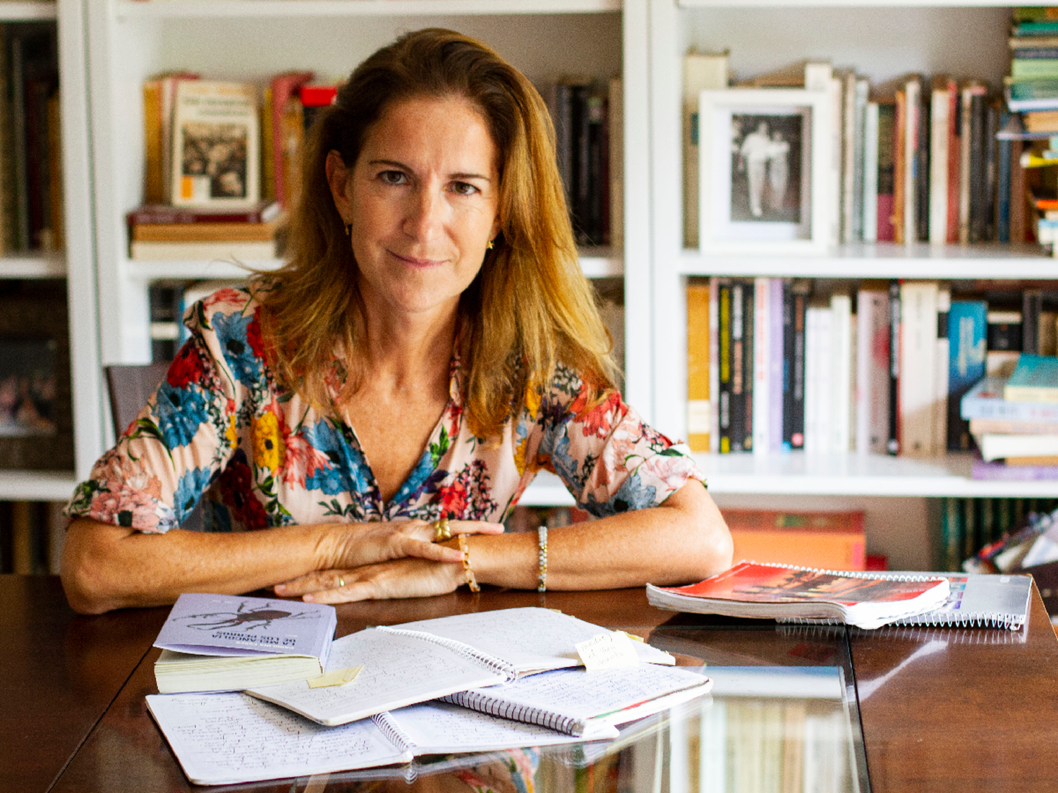 "Me interesa la novela como forma, el lento desarrollo de una trama"  