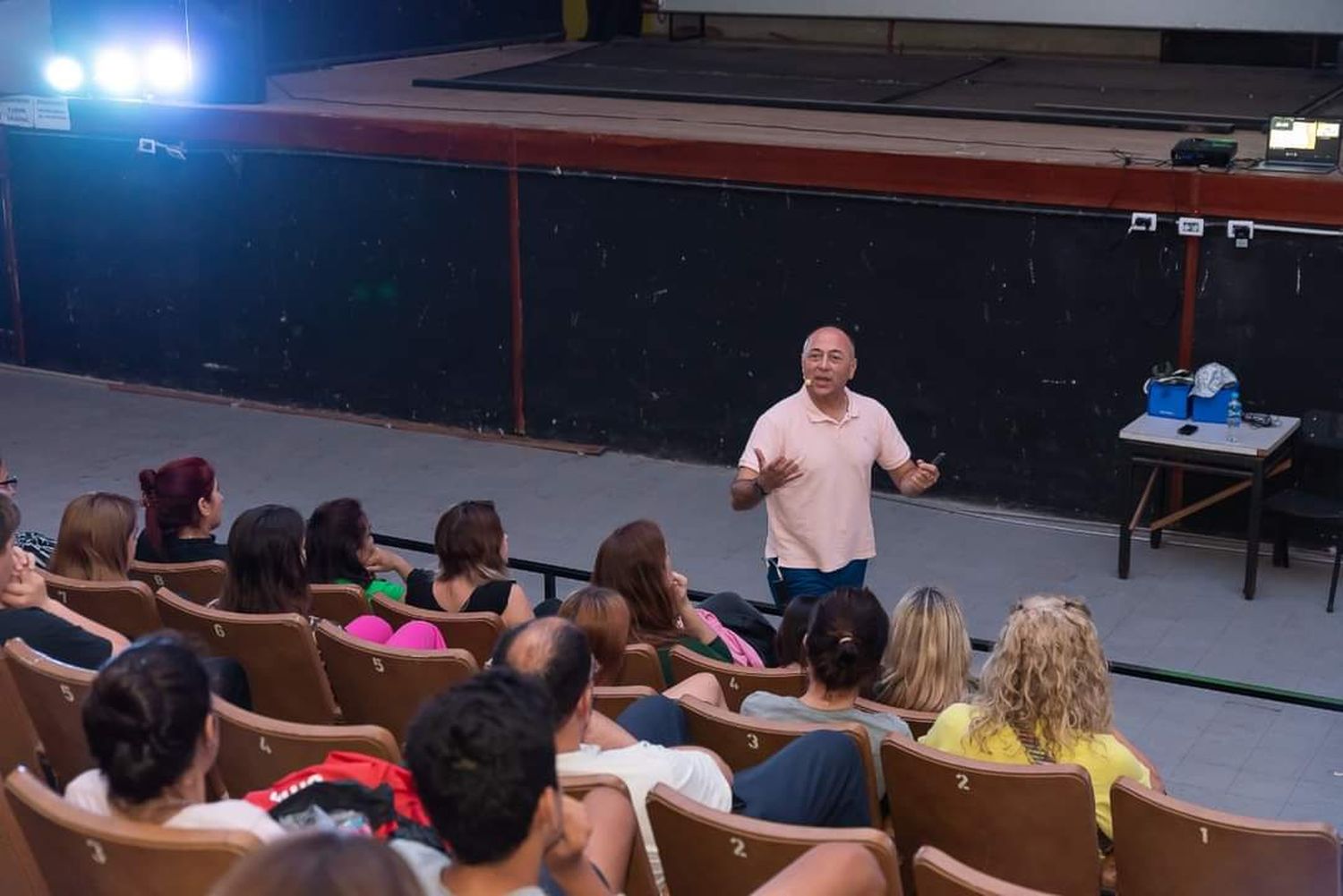 Rufino: exitosa charla sobre adicciones