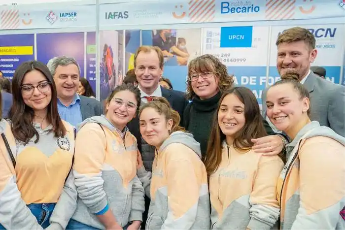 El Instituto Becario benefició a más de  45.000 estudiantes entrerrianos