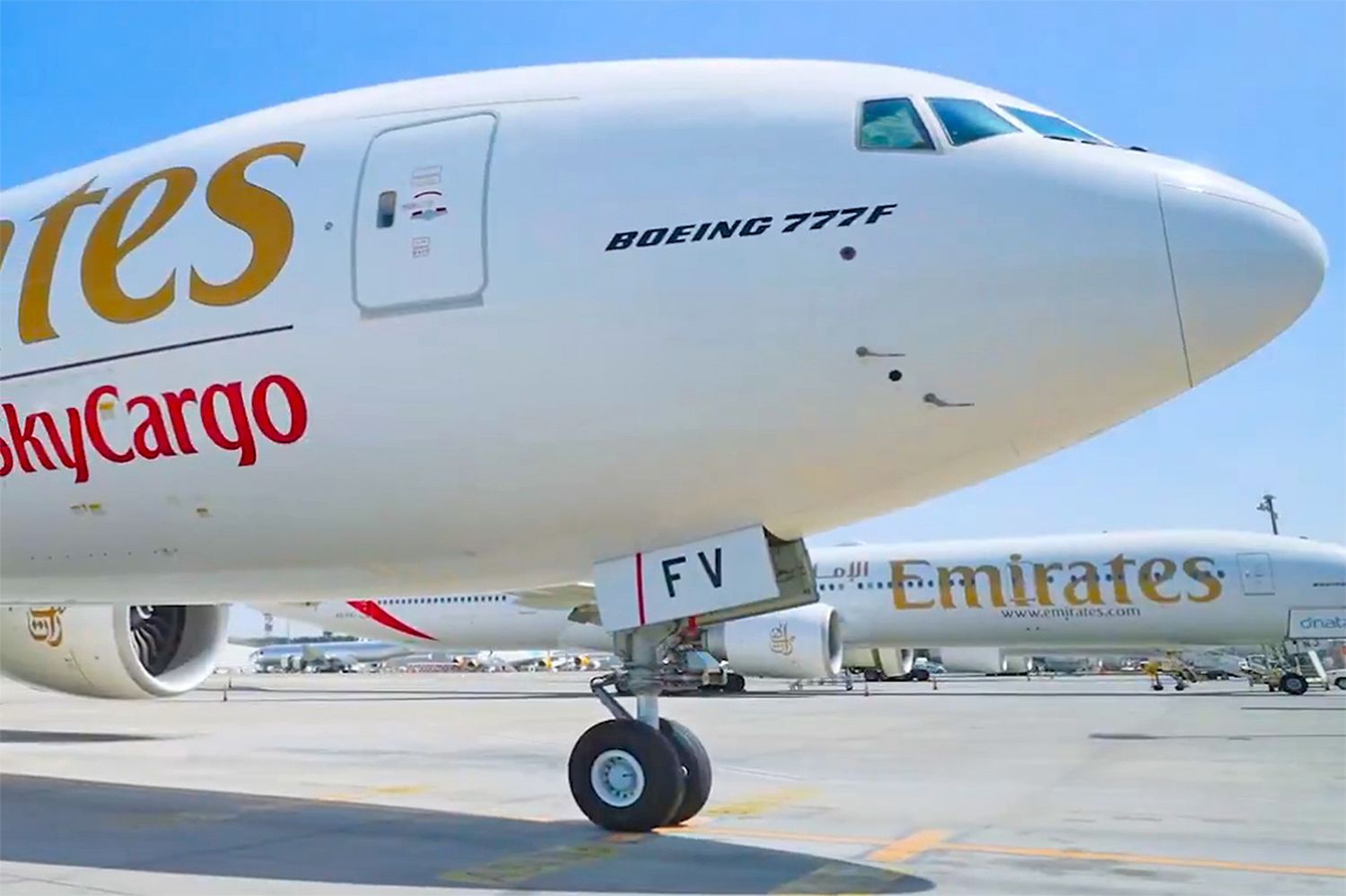 Nueva librrea de Emirates Cargo.