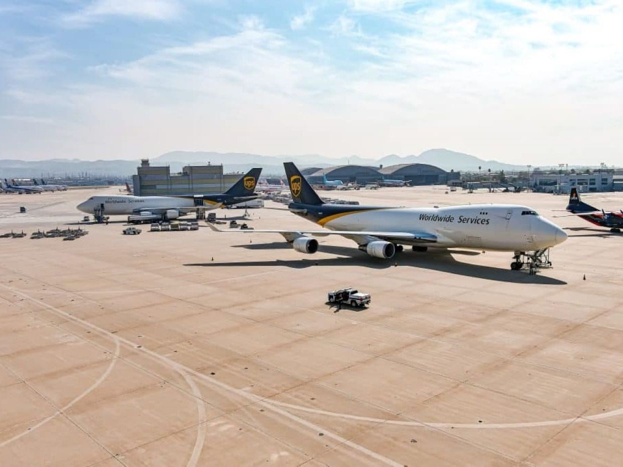 La FAA retira propuesta de modificación del espacio aéreo en San Bernardino tras fuerte oposición pública