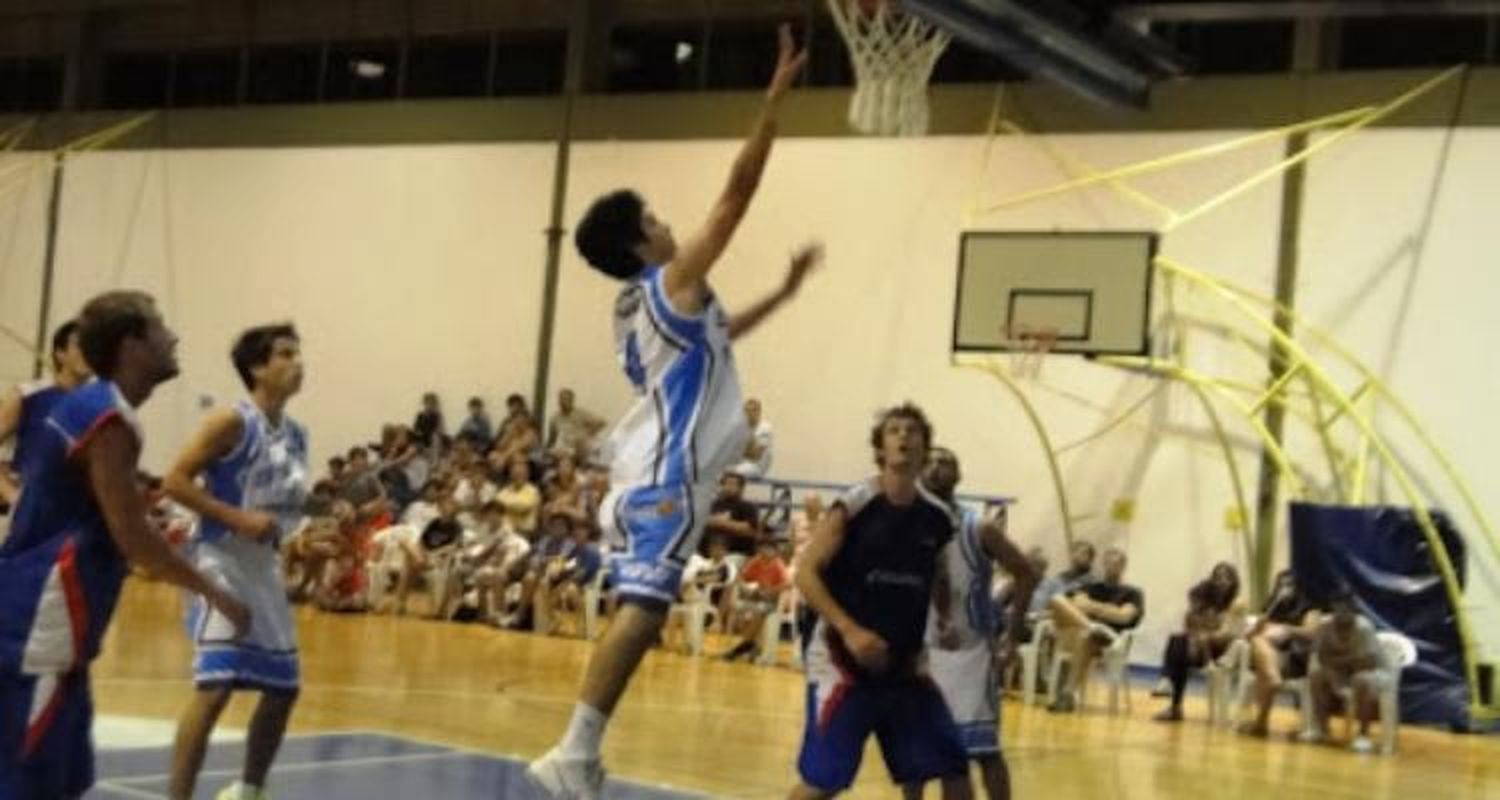 Básquet: Náutico cayó en Zárate y quedó fuera de la final