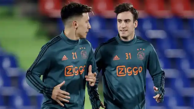 Con el entrerriano Martínez, y gol de Tagliafico, Ajax ganó y sigue como líder