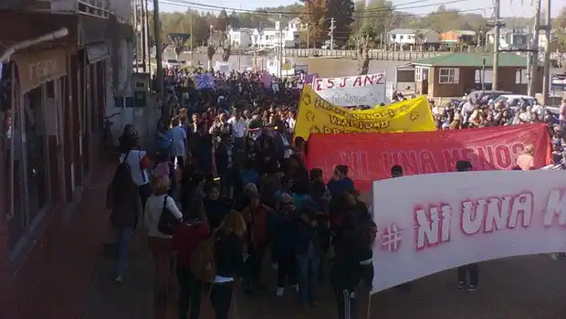 Villa Paranacito ya dijo #NiUnaMenos 