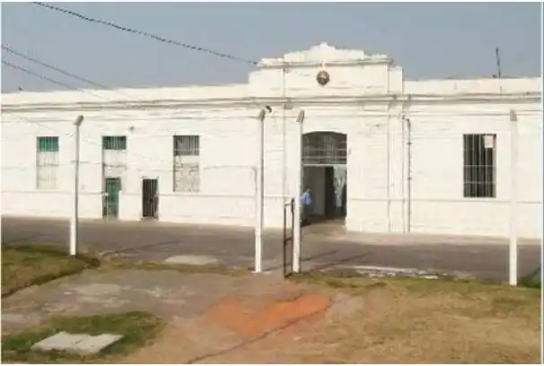 Proponen crear salas de espera en las cárceles 