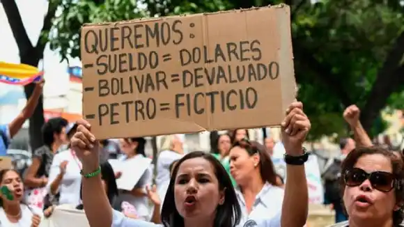 ¡FUEGO AL CAÑÓN! Se termina el 2022 y el dólar sigue en alza (+Tipo de cambio)