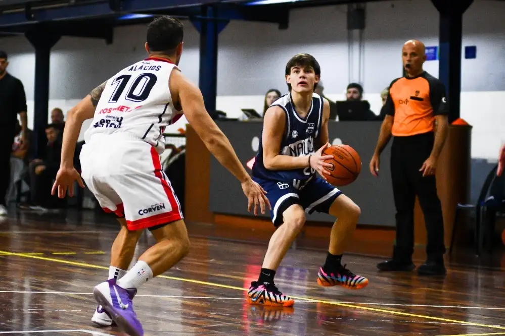 Pese a la derrota, el "Rojo" venadense se mantiene como escolta de Temperley de Rosario. Foto: Prensa Náutico de Rosario.