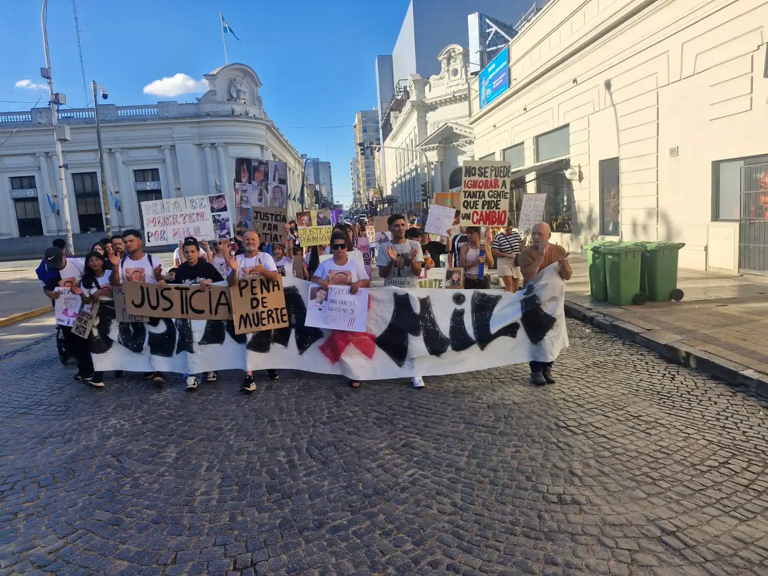 Marcha por Milagros Quenaipe