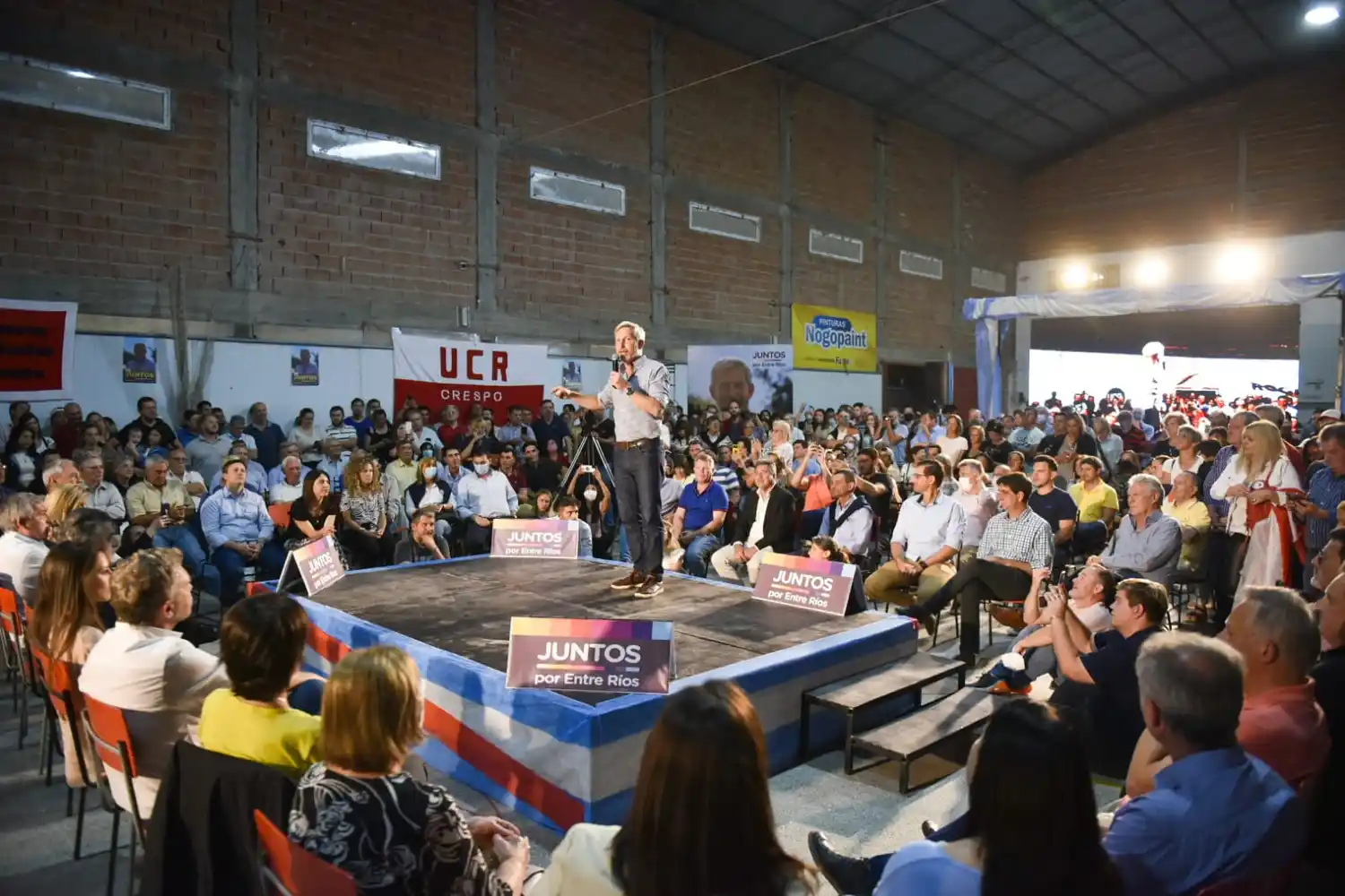 “El gobierno nacional perdió la brújula y no sabe para dónde ir”, fustigó Frigerio en Crespo
