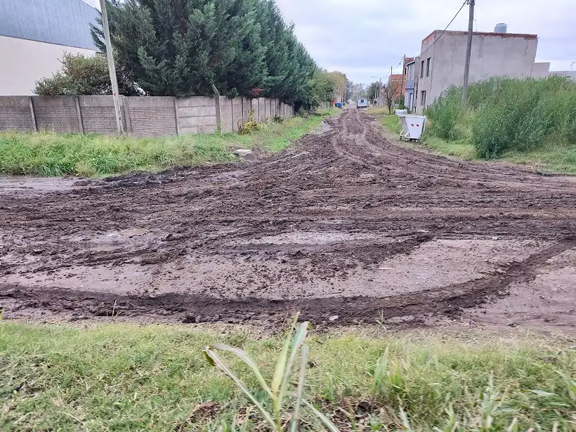 Encajados en el barrio Smata