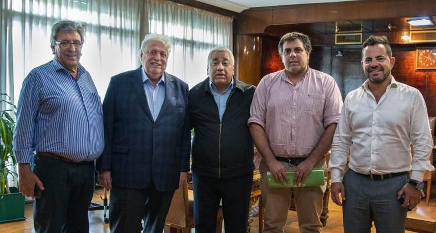 El gobierno planteó su interés en el cannabis medicinal a Ginés González García