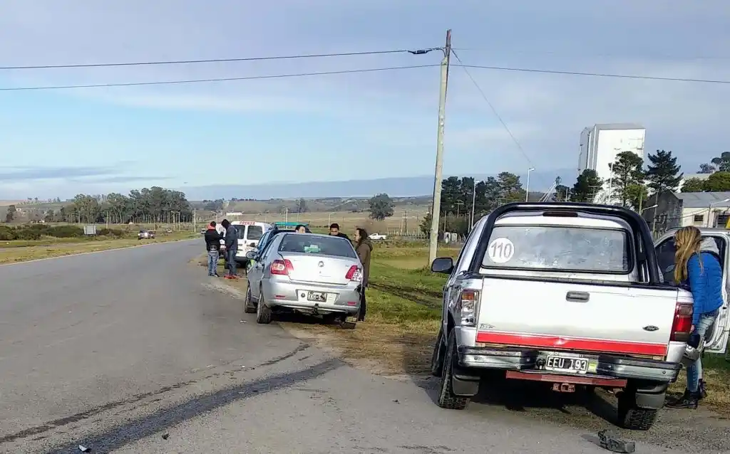 Fuerte colisión sin heridos en el ingreso al Parque Industrial de Tandil