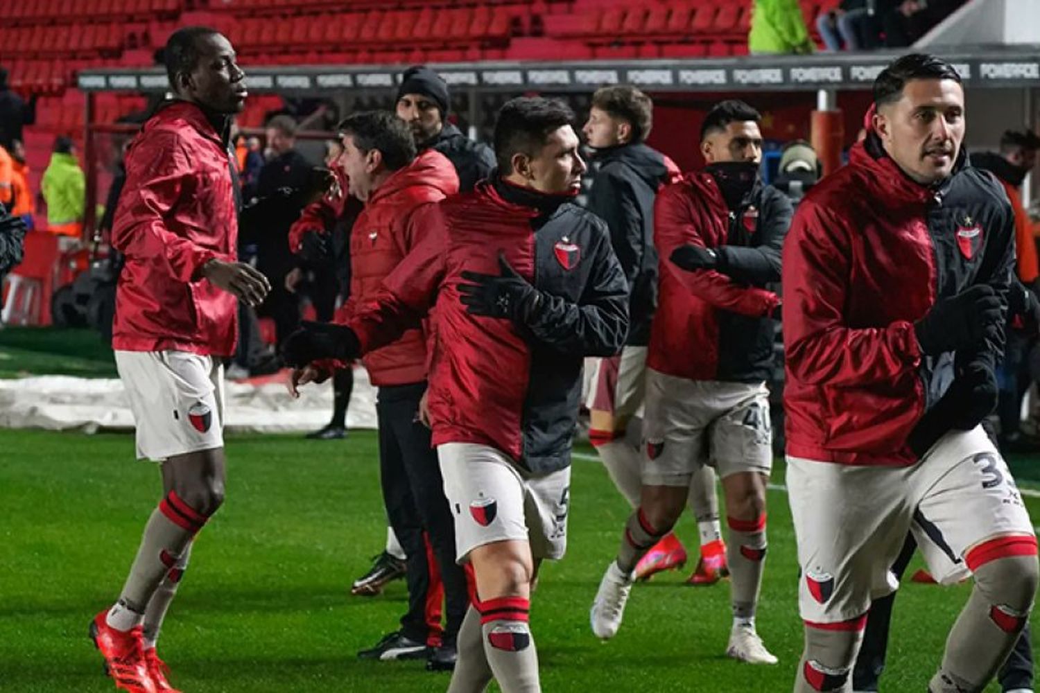 Colón SF busca un triunfo impostergable ante Tigre