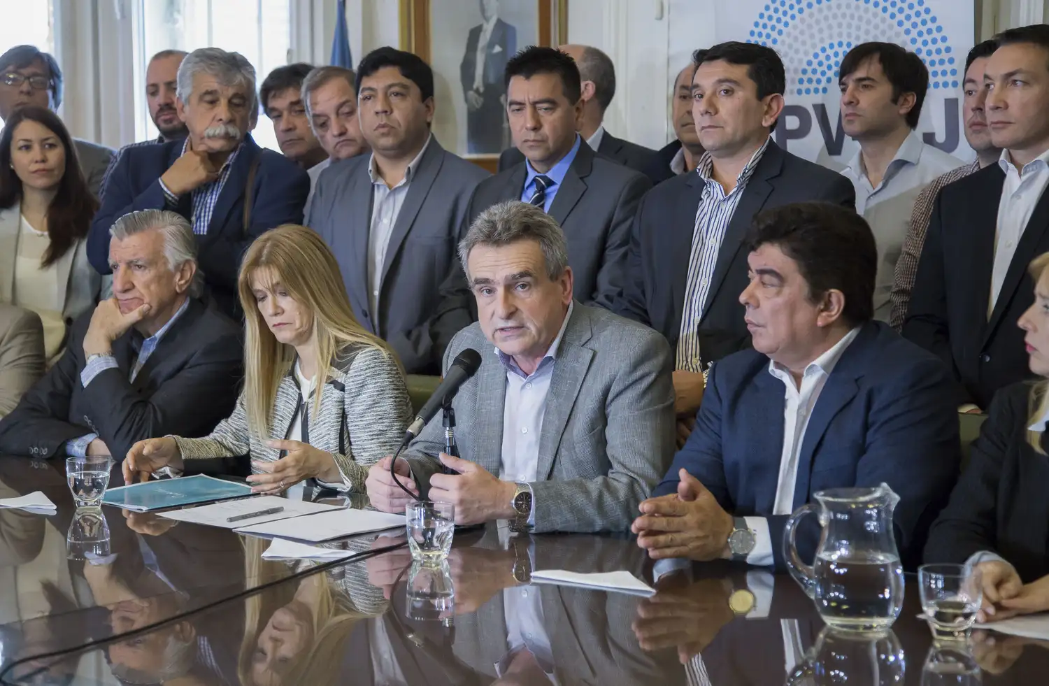 Frigerio podrá hacer transferencia directa de fondos a los municipios