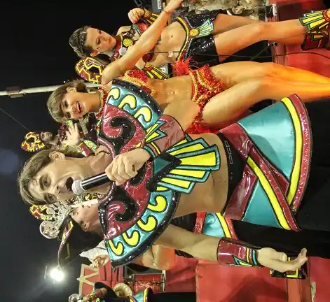 Marí Marí, Papelitos y O' Bahía lanzan esta noche la temporada turística 