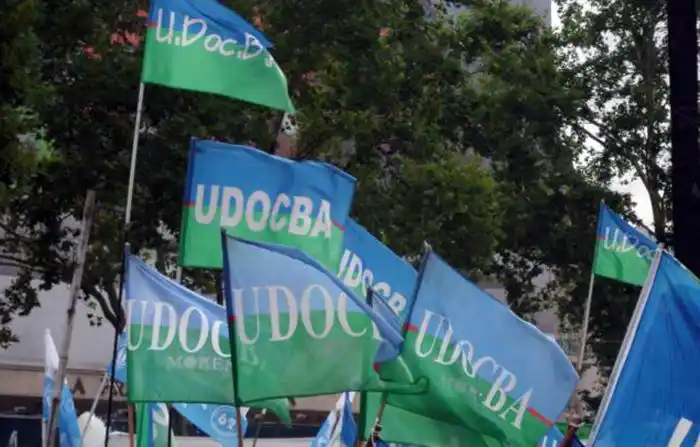 UDOCBA denunció que no todos los docentes recibieron el reintegro de los días de paro