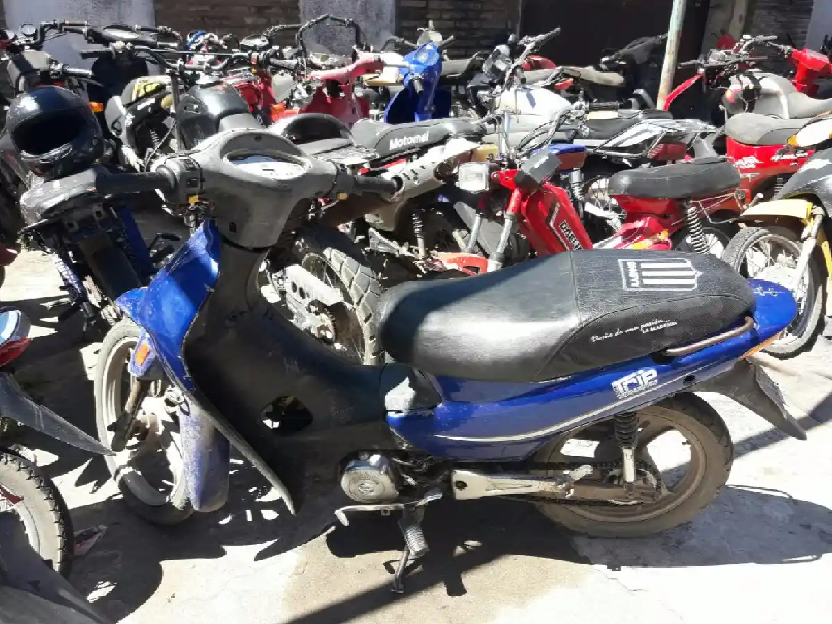 Investigan si moto fue robada