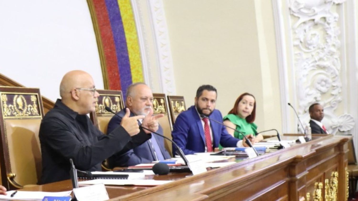 Desde la AN chavista ofrecen mazazos a corruptos y testaferros: ESTO ES LO QUE LES ESPERA (+Video)