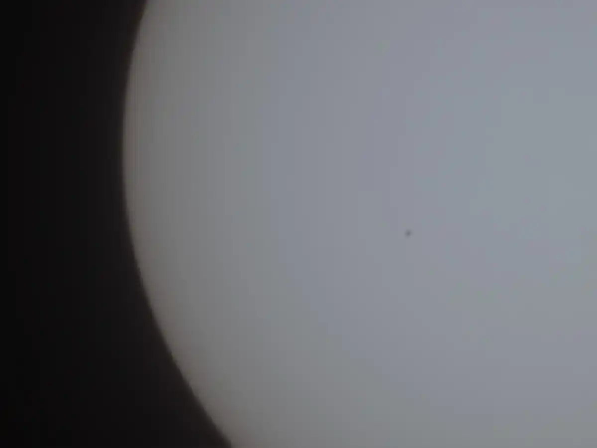 En la UTN fotografiaron el paso de Mercurio ante el Sol y el resultado es asombroso