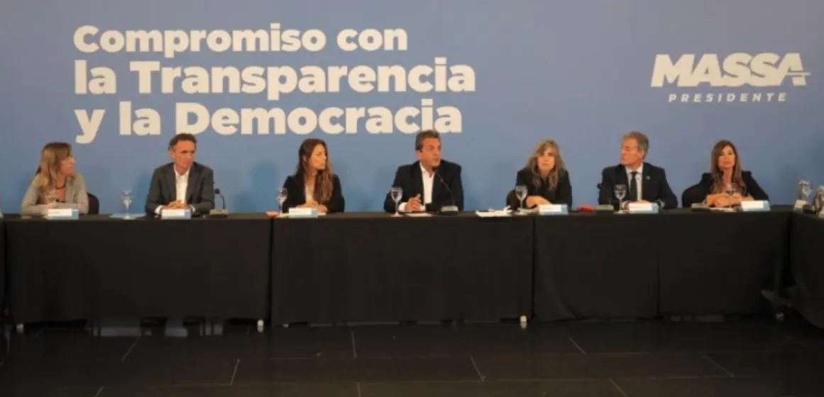 Massa aseguró que si gana la Oficina Anticorrupción la manejará la oposición