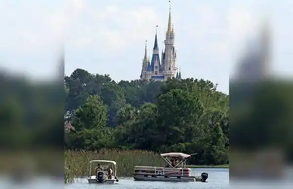 Disney, de luto: un caimán mató a un chico de dos años