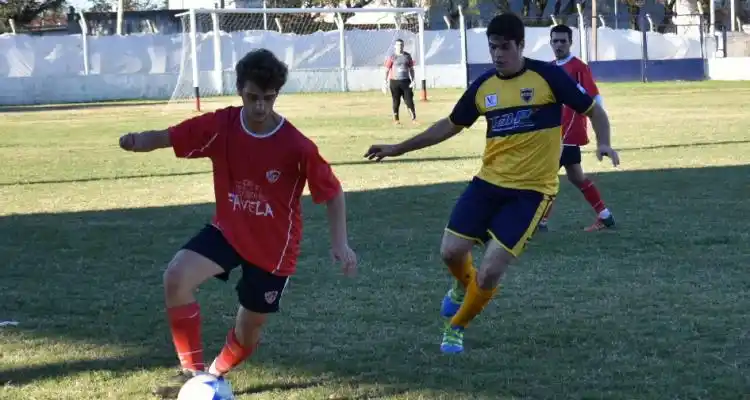 Con cuatro partidos, continúa el Clausura Román Misenti