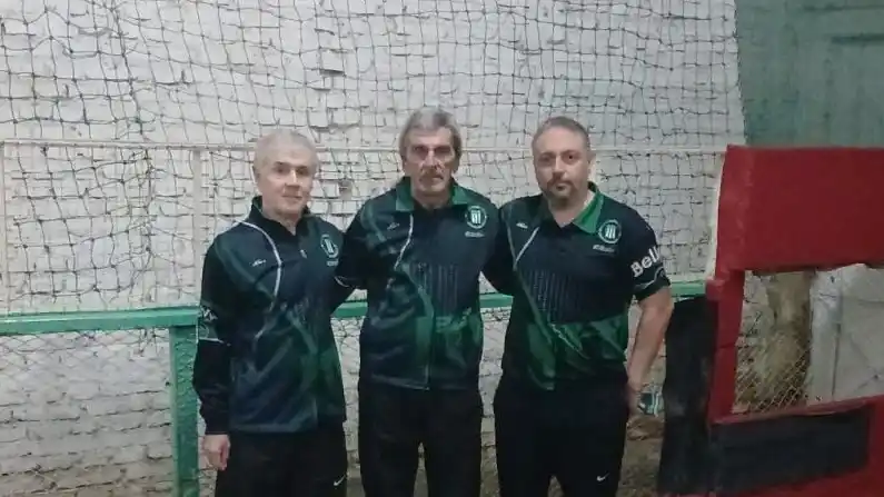 Varenna, Gogna y Bellver marchan al frente de las posiciones.