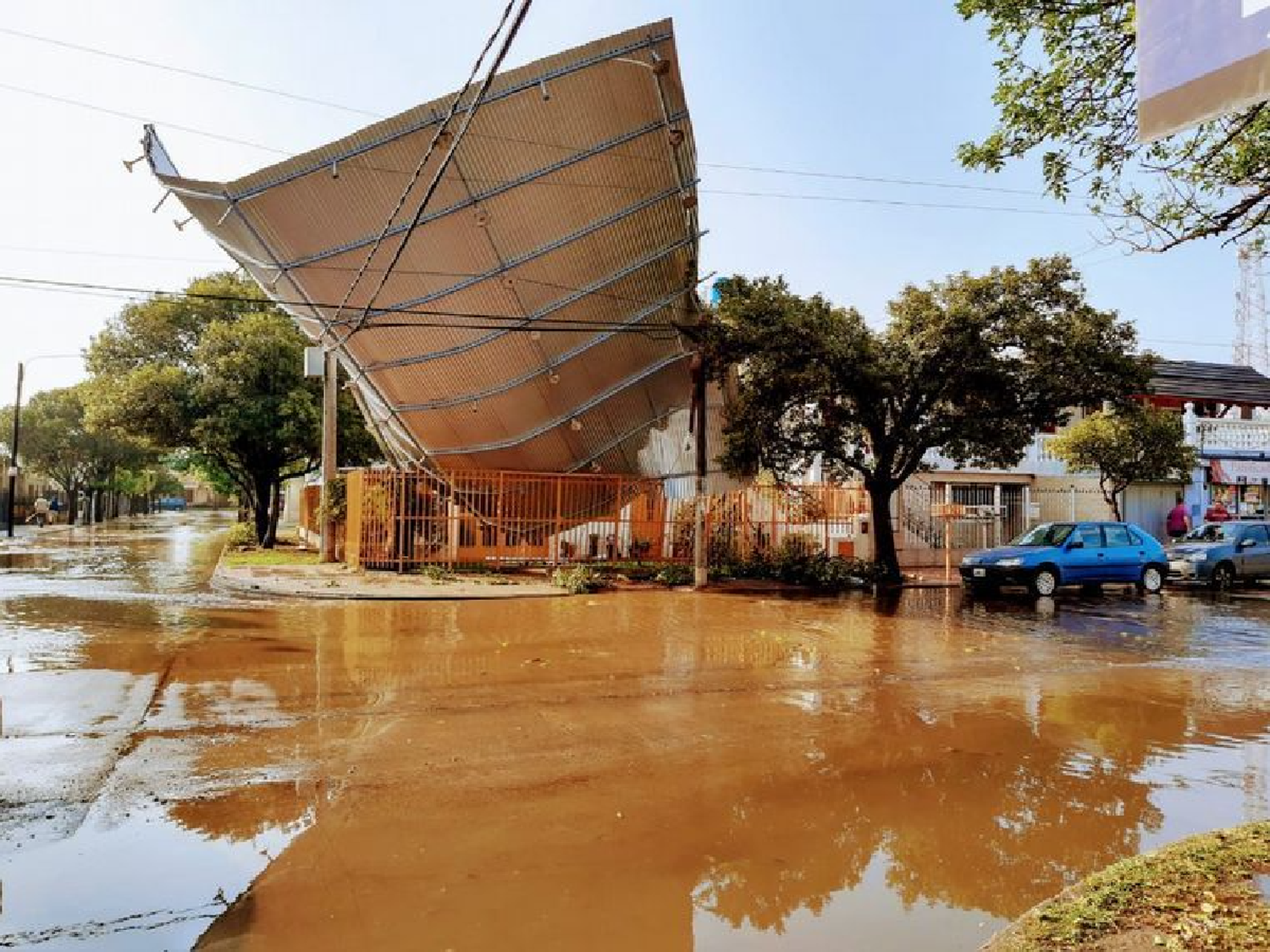 Un fuerte temporal pasó por Córdoba y granizó en Carlos Paz