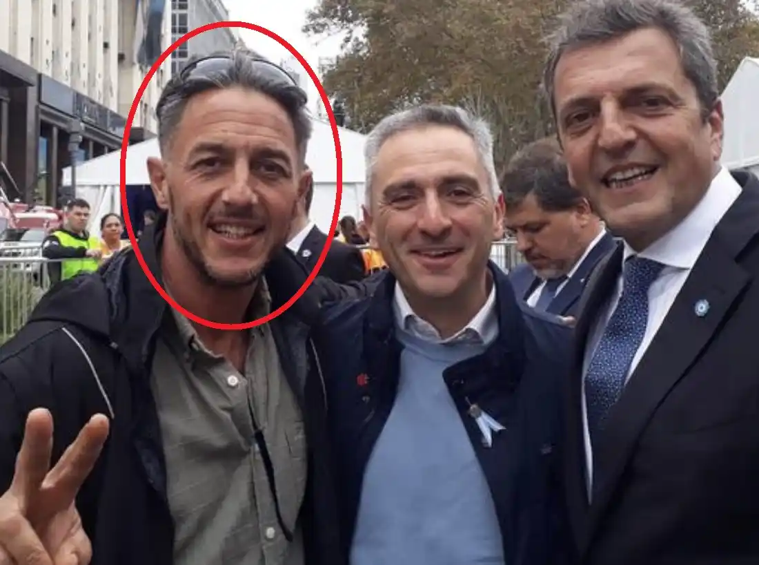 Identificaron y pidieron la detención del entrerriano  que le lanzó una botella al Presidente