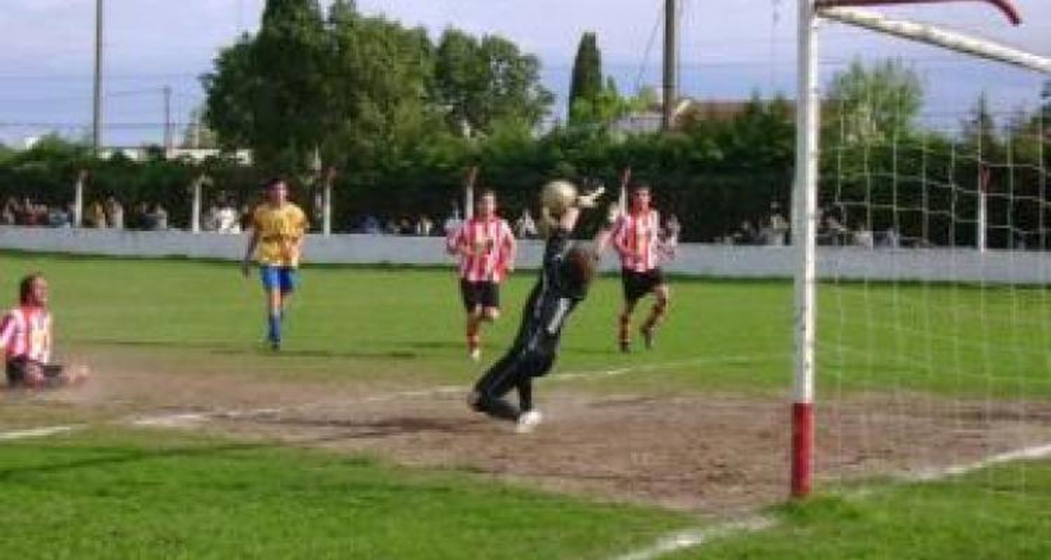Paraná- La Esperanza y Atlético- Sportivo jugarán las semifinales