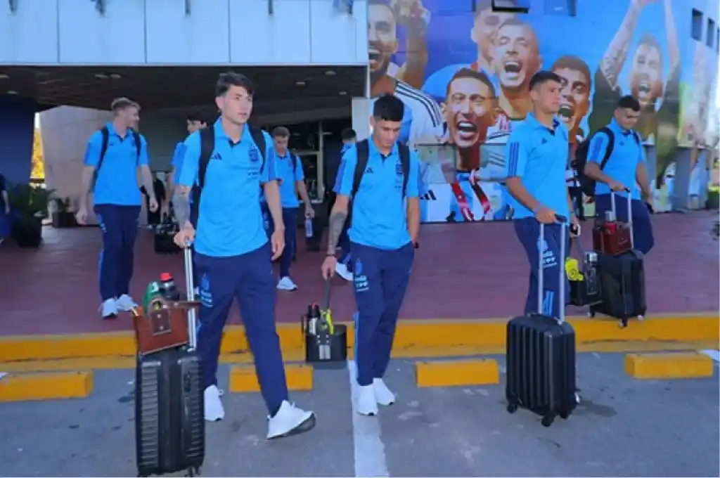 La Selección Sub 20  ya está en Santiago del Estero a la espera de su debut en el Mundial
