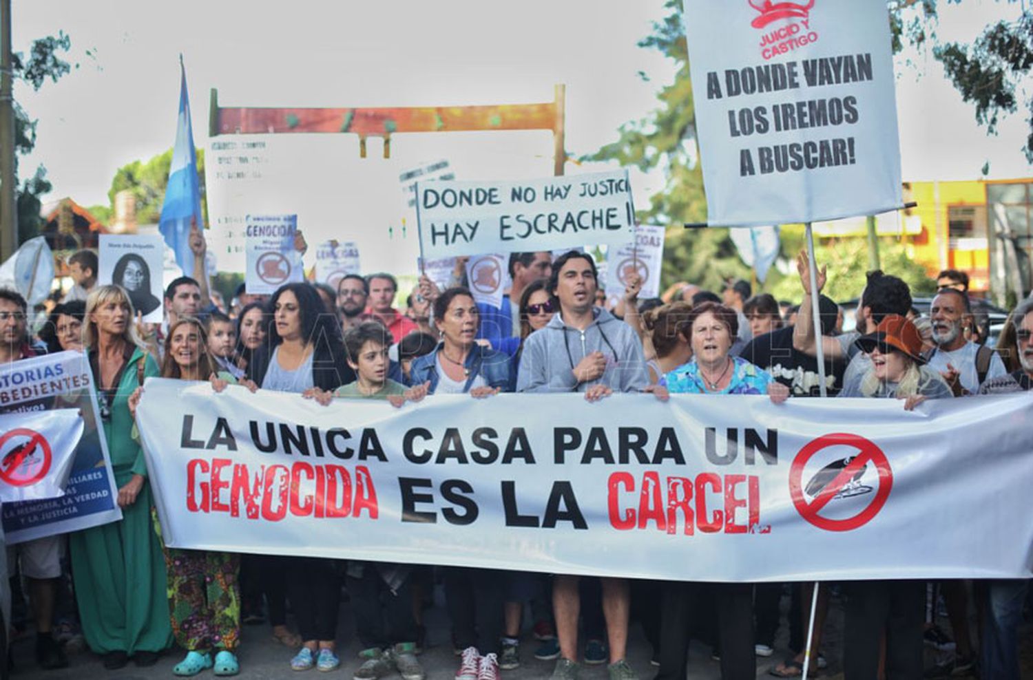 Definen una movilización por la llegada de otro genocida a la ciudad
