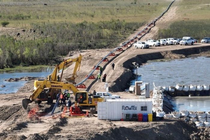 En total todo el cruce de la laguna Setúbal requirió 25 días de trabajo. Foto: Fernando Nicola
