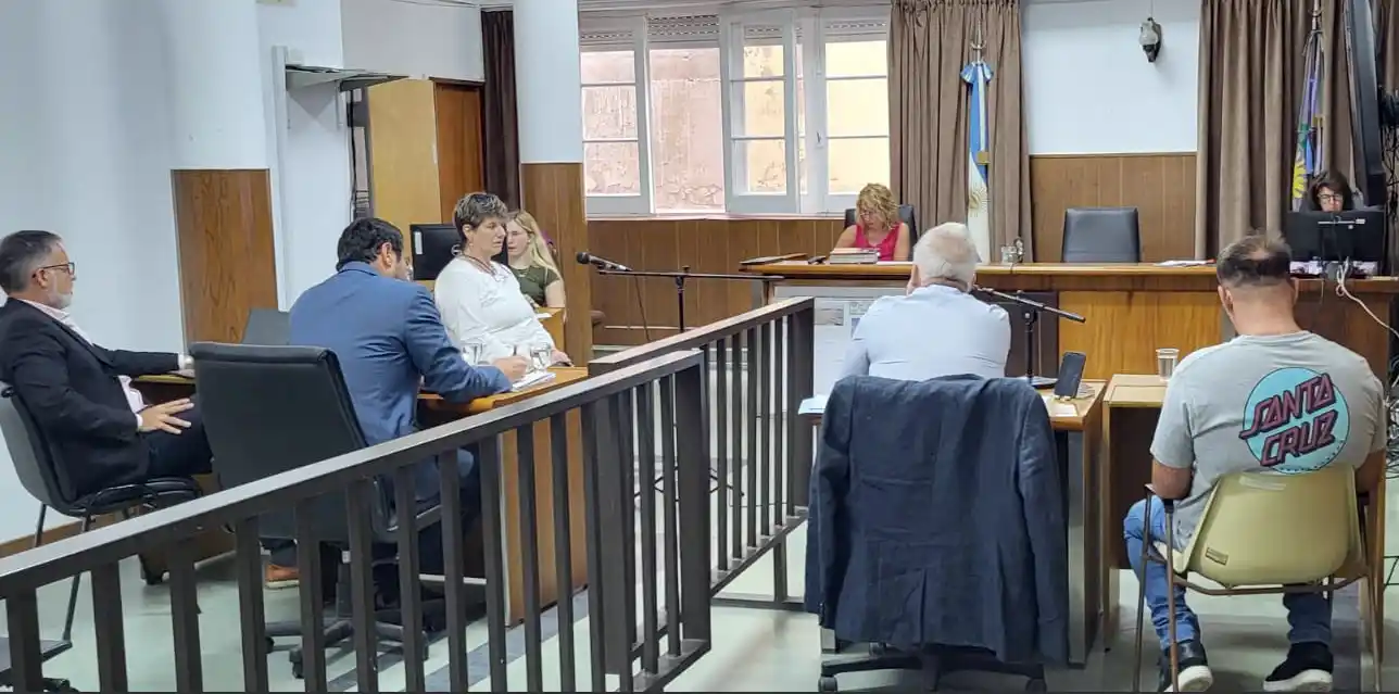 Varios. Testigos pasaron por la sala del Tribunal Criminal y restan los agentes policiales del procedimiento