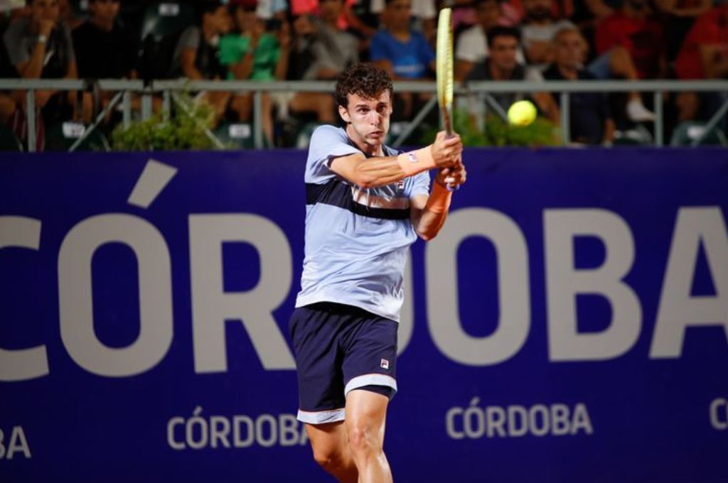 Juan Manuel Cerúndolo ganó en su debut en el Córdoba Open