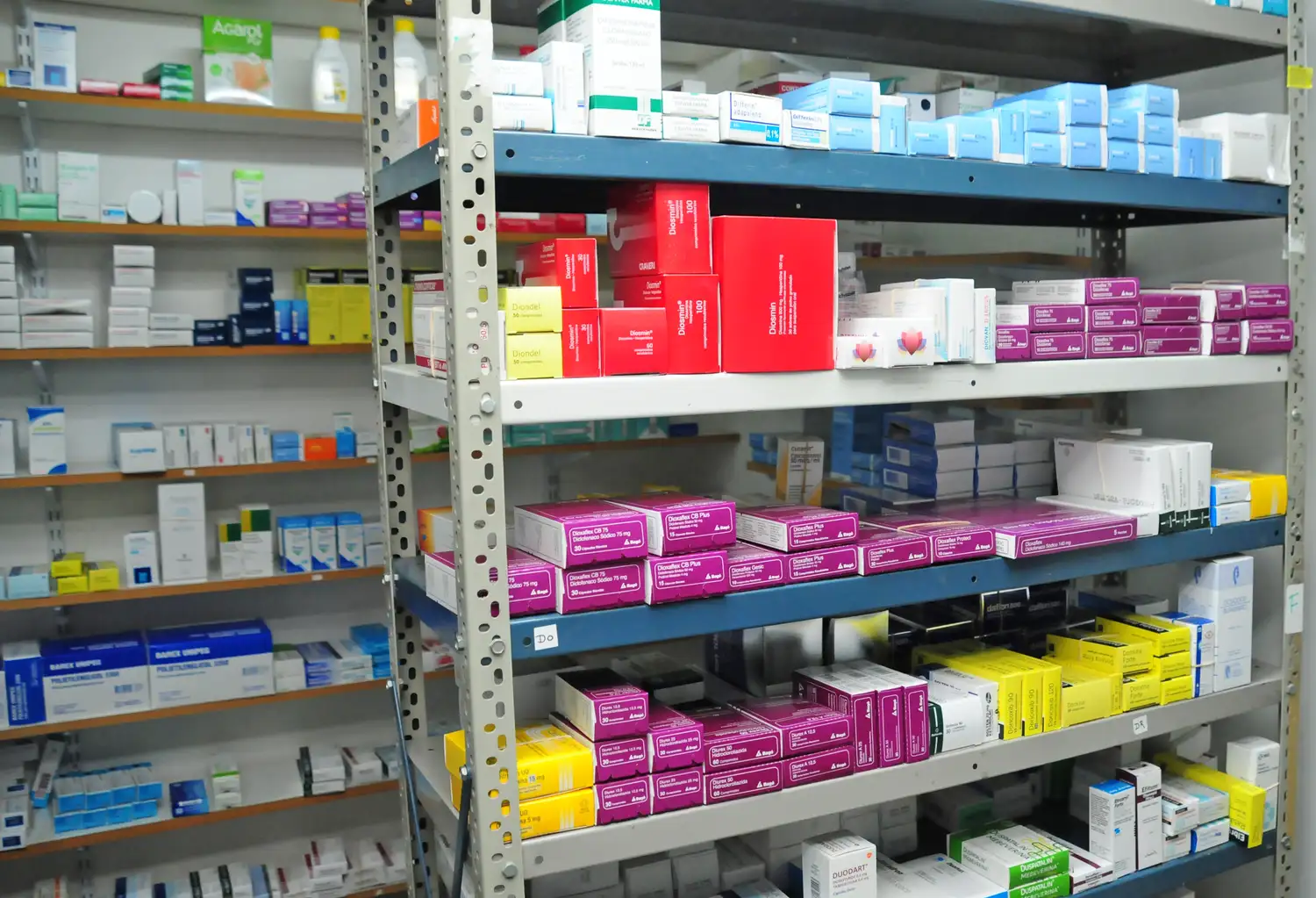 Farmacéuticos hablan de una posible normalización del servicio.