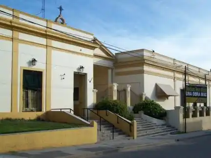 Una mujer escondió a su hijo recién nacido dentro de un lavarropas  