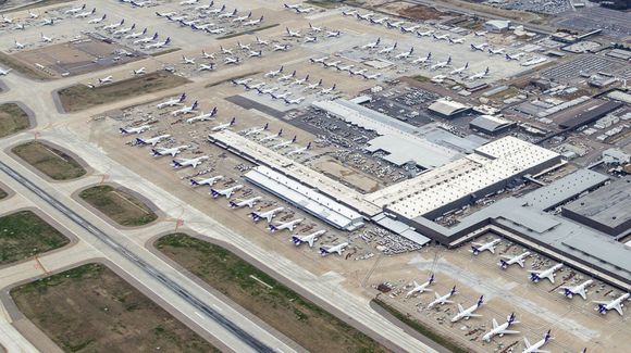 El momento de las cargueras: FedEx planea contratar 850 pilotos