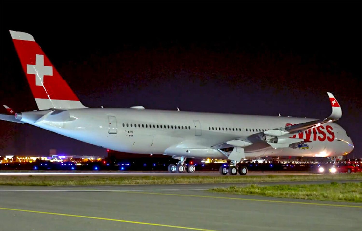 Así quedó el primer Airbus A350 de SWISS