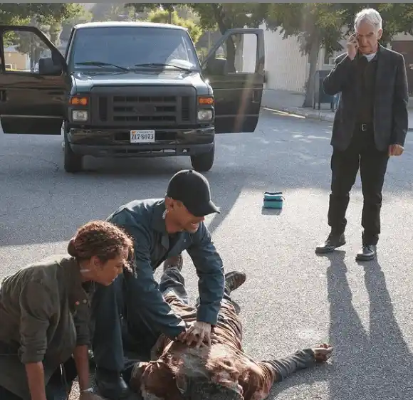 Wilmer Valderrama en el set de NCIS. Foto: Instagram