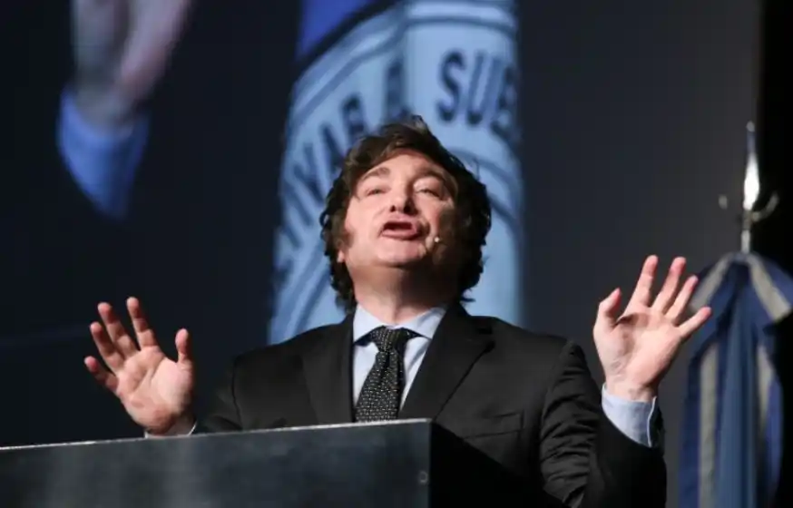 Milei: «La dolarización se va a hacer a precio de mercado, hoy sería a 730 pesos»