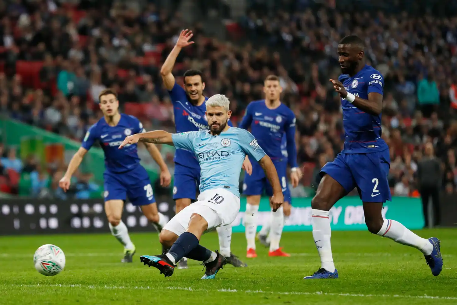Agüero y Otamendi se consagraron con el City