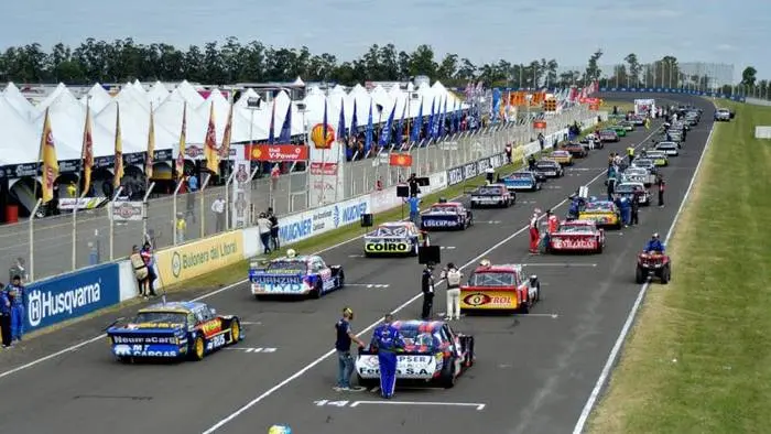 El Turismo Carretera por ahora descarta correr entre semana