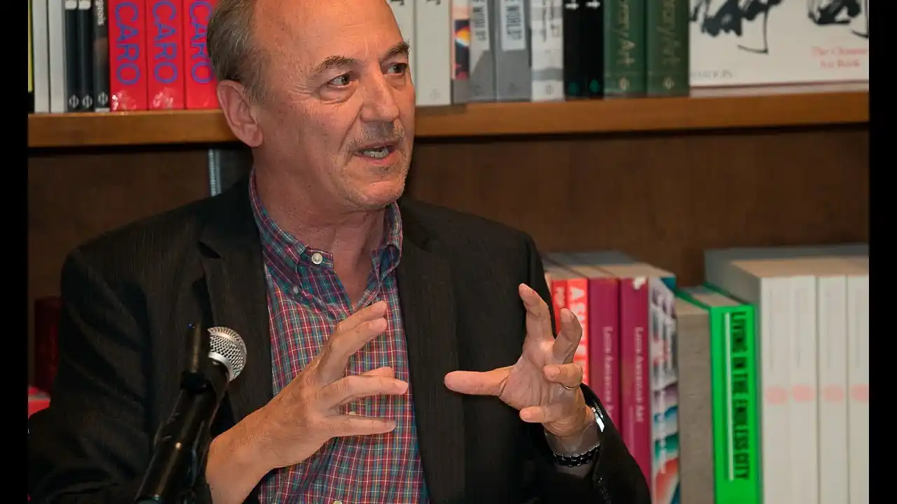 Kaiá Trotti presenta su nueva novela, una distopía espiritual sobre inteligencia artificial y conciencia.